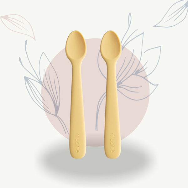 Deux cuillères en silicone doux pour bébé, idéales pour l'alimentation solide et le sevrage
